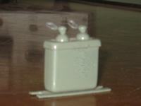 CBB48型交流金屬化聚丙烯膜介質(zhì)電容器實(shí)物圖