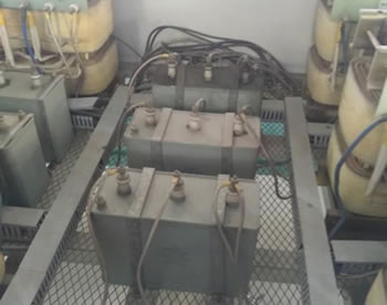 BFF電力電容器實(shí)物圖